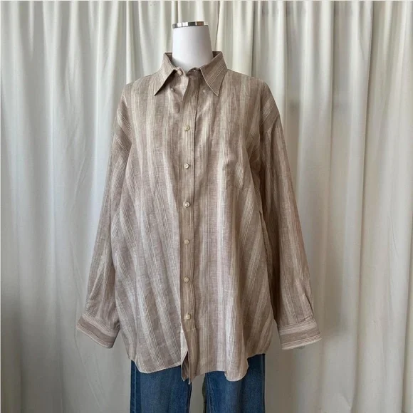 JoS. A. BANK Traveler’s Cellection brown striped 100% linen button-down shirt. - Picture 5 of 8